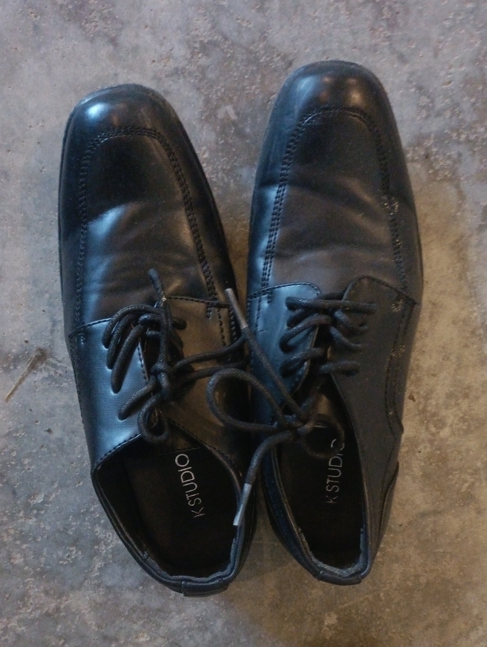 Men's Black Leather Dress Shoes